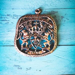 Vintage Gold Tone 'Coat of Arms' Medallion